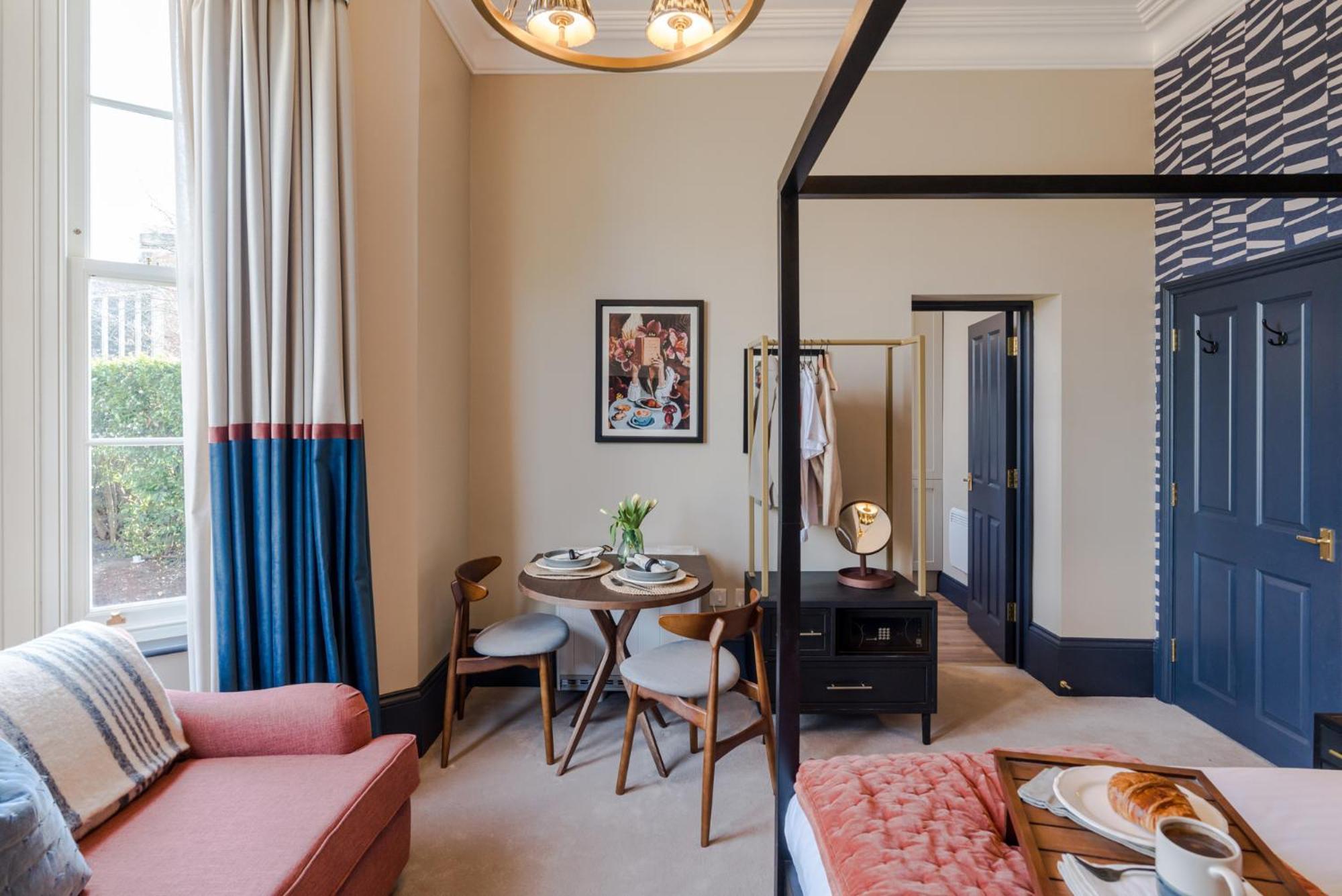 Pembroke House I Your Appartamento *