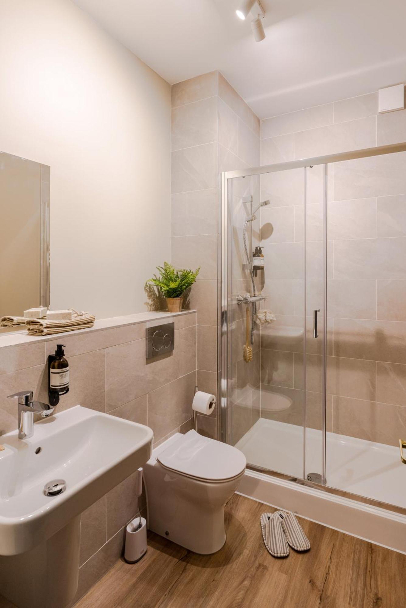 Pembroke House I Your Appartamento Bristol
