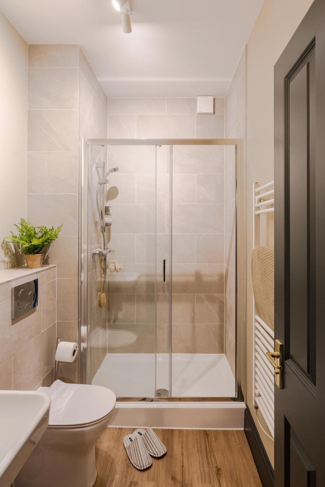 Pembroke House I Your Appartamento *